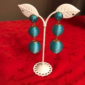 🆕 Beautiful earrings.